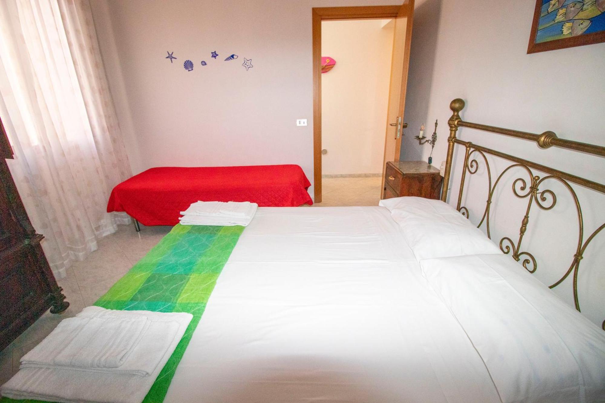 Case Vacanza Cristina Site In Antico Baglio E In Via Abruzzi N 161 San Vito Lo Capo Luaran gambar