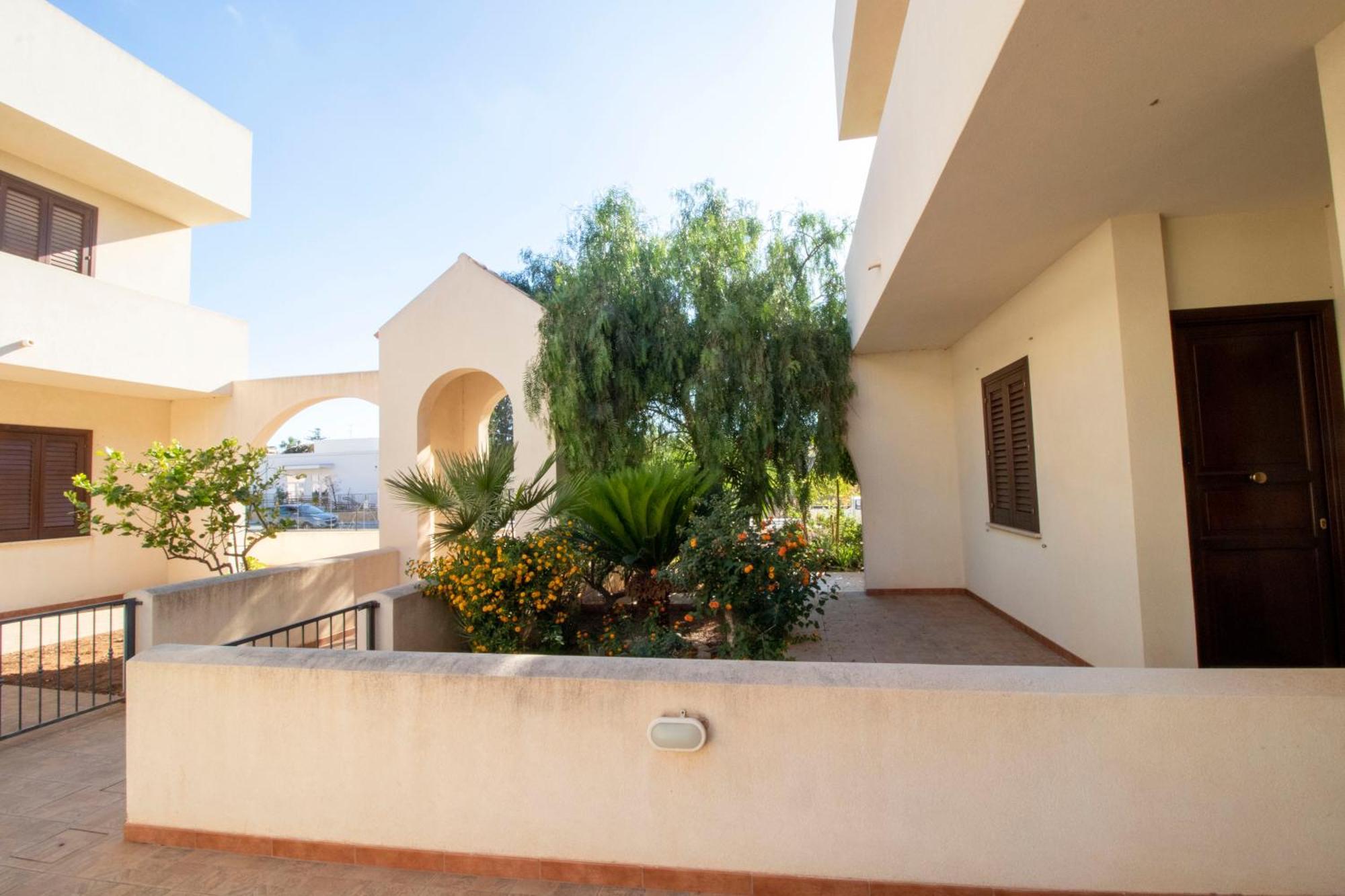 Case Vacanza Cristina Site In Antico Baglio E In Via Abruzzi N 161 San Vito Lo Capo Luaran gambar